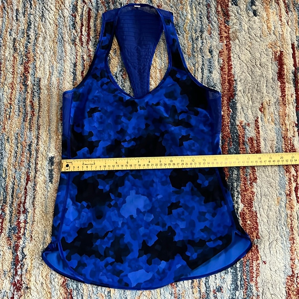 Lululemon tank top